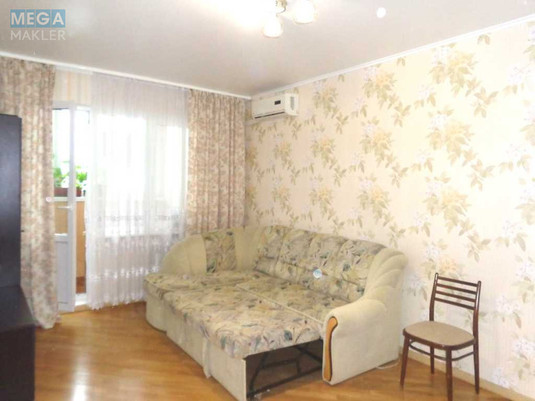 Продаж 3 кімнатної квартири (81/60/9), 12 пов. 16 пов. будинку, <a class="location-link" href="/kiev/" title="Недвижимость Київ">Київ</a>, <a class="location-link" href="/kiev/goloseevskij/" title="Недвижимость Голосіївський район">Голосіївський р-н</a>, Лятошинського вул., 2 (изображение 8)