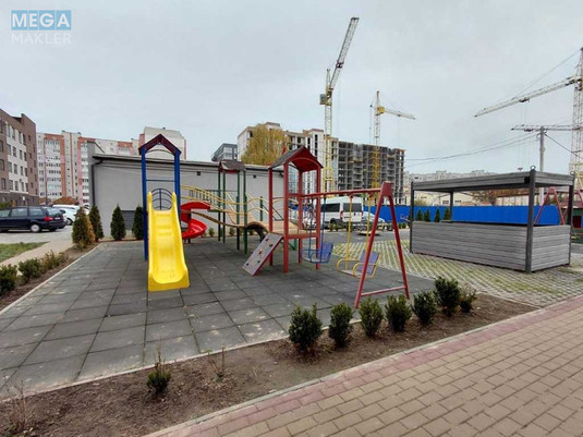 Продаж 1 кімнатної квартири (44/18/15), 10 пов. 10 пов. будинку, <a class="location-link" href="/lutsk/" title="Недвижимость Луцьк">Луцьк</a>, Зоряна, 8б (изображение 16)