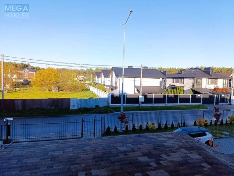 Продаж дома, 3&nbsp;поверху, 120&nbsp;кв.м, 4&nbsp;кімнати, ділянка 1&nbsp;сотка, <a class="location-link" href="/brovary/" title="Недвижимость Бровари">Бровари</a>, Вулиця Павла Чубинського, 71 (изображение 13)