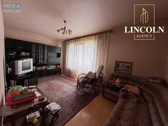 Продаж 3 кімнатної квартири (69/?/7), 10 пов. 12 пов. будинку, <a class="location-link" href="/kiev/" title="Недвижимость Київ">Київ</a>, <a class="location-link" href="/kiev/svyatoshinskij/" title="Недвижимость Святошинський район">Святошинський р-н</a>, Гната Юры ул., 10 (изображение 2)