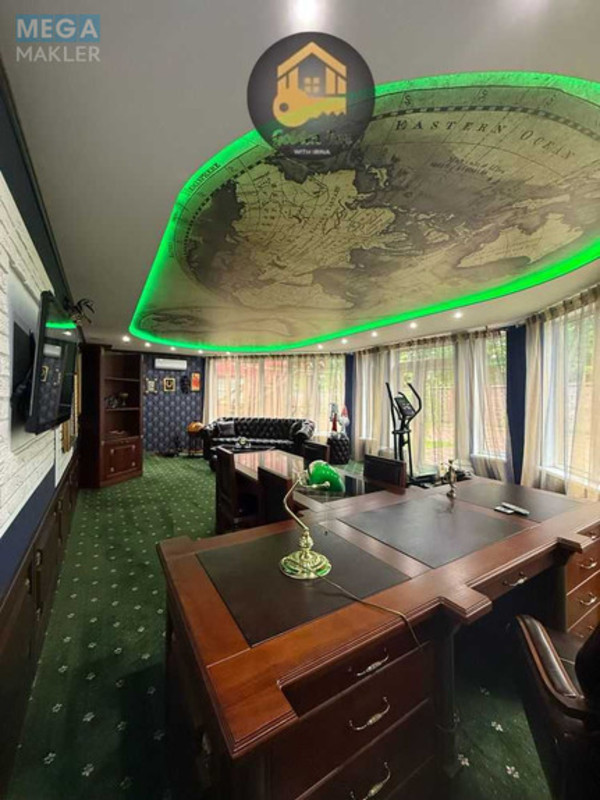 Продаж дома, 2&nbsp;поверху, 400&nbsp;кв.м, 13&nbsp;кімнат, ділянка 12&nbsp;соток, <a class="location-link" href="/petrovskoe-selo-kv-borispolskij-rajon/" title="Недвижимость Петропавлівське">Петропавловское</a>, центральна (изображение 4)