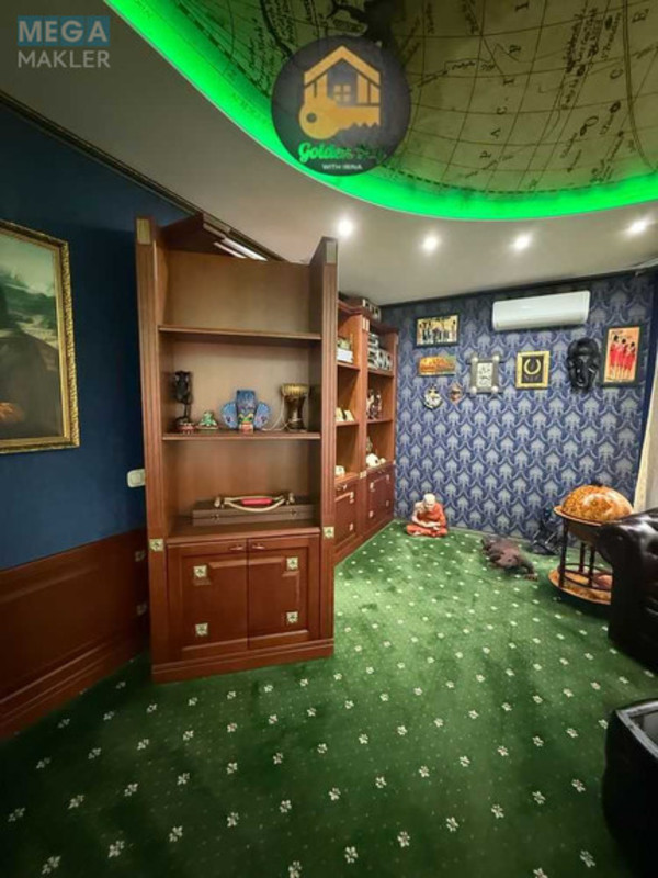 Продаж дома, 2&nbsp;поверху, 400&nbsp;кв.м, 13&nbsp;кімнат, ділянка 12&nbsp;соток, <a class="location-link" href="/petrovskoe-selo-kv-borispolskij-rajon/" title="Недвижимость Петропавлівське">Петропавловское</a>, центральна (изображение 5)