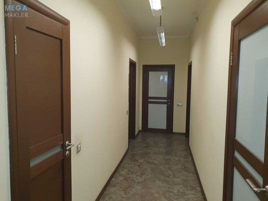 Оренда комерційної нерухомості, 450&nbsp;кв.м, под склад, <a class="location-link" href="/kiev/" title="Недвижимость Київ">Київ</a>, <a class="location-link" href="/kiev/svyatoshinskij/" title="Недвижимость Святошинський район">Святошинський р-н</a>, Академіка Булаховського вул. (изображение 14)