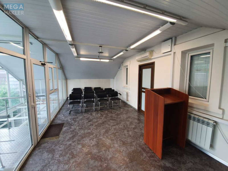 Оренда комерційної нерухомості, 450&nbsp;кв.м, под склад, <a class="location-link" href="/kiev/" title="Недвижимость Київ">Київ</a>, <a class="location-link" href="/kiev/svyatoshinskij/" title="Недвижимость Святошинський район">Святошинський р-н</a>, Академіка Булаховського вул. (изображение 18)