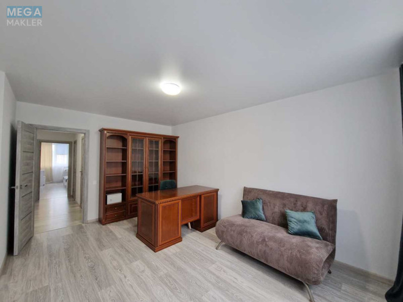 Оренда 3 кімнатної квартири, <a class="location-link" href="/kiev/" title="Недвижимость Київ">Київ</a>, <a class="location-link" href="/kiev/solomenskij/" title="Недвижимость Солом'янський район">Солом'янський р-н</a>, Михаила Максимовича ул., 32а (изображение 5)