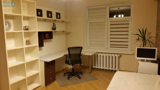 Оренда 3 кімнатної квартири, <a class="location-link" href="/kiev/" title="Недвижимость Київ">Київ</a>, <a class="location-link" href="/kiev/shevchenkovskij/" title="Недвижимость Шевченківський район">Шевченківський р-н</a>, Герцена вул., 17-25 (изображение 7)