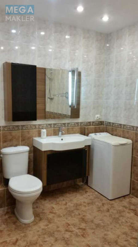 Оренда 3 кімнатної квартири, <a class="location-link" href="/kiev/" title="Недвижимость Київ">Київ</a>, <a class="location-link" href="/kiev/shevchenkovskij/" title="Недвижимость Шевченківський район">Шевченківський р-н</a>, Герцена вул., 17-25 (изображение 9)