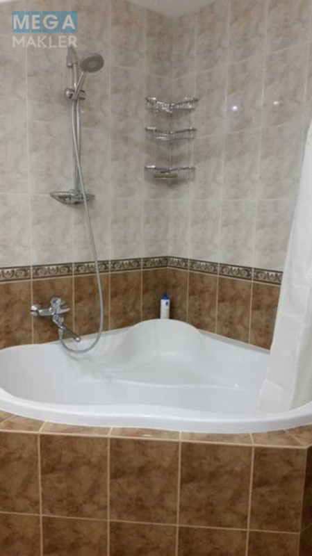 Оренда 3 кімнатної квартири, <a class="location-link" href="/kiev/" title="Недвижимость Київ">Київ</a>, <a class="location-link" href="/kiev/shevchenkovskij/" title="Недвижимость Шевченківський район">Шевченківський р-н</a>, Герцена вул., 17-25 (изображение 10)