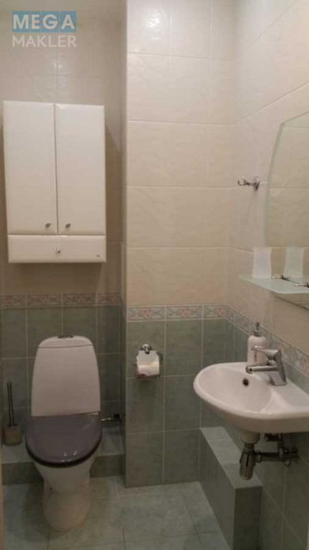 Оренда 3 кімнатної квартири, <a class="location-link" href="/kiev/" title="Недвижимость Київ">Київ</a>, <a class="location-link" href="/kiev/shevchenkovskij/" title="Недвижимость Шевченківський район">Шевченківський р-н</a>, Герцена вул., 17-25 (изображение 12)