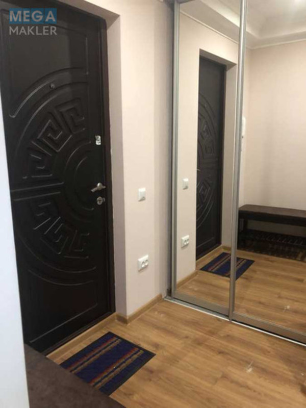 Оренда 1 кімнатної квартири, <a class="location-link" href="/kiev/" title="Недвижимость Київ">Київ</a>, <a class="location-link" href="/kiev/svyatoshinskij/" title="Недвижимость Святошинський район">Святошинський р-н</a>, Берестейський просп., 127 (изображение 9)