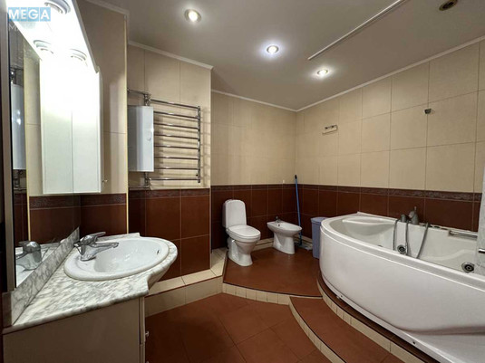 Продаж 3 кімнатної квартири (110/54/12,2), 13 пов. 18 пов. будинку, <a class="location-link" href="/kiev/" title="Недвижимость Київ">Київ</a>, <a class="location-link" href="/kiev/darnickij/" title="Недвижимость Дарницький район">Дарницький р-н</a>, Анни Ахматової вул., 43 (изображение 11)