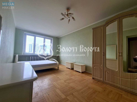 Продаж 3 кімнатної квартири (97,3/58/10,3), 15 пов. 18 пов. будинку, <a class="location-link" href="/kiev/" title="Недвижимость Київ">Київ</a>, <a class="location-link" href="/kiev/pecherskij/" title="Недвижимость Печерський район">Печерський р-н</a>, Старонаводницька вул., 6а (изображение 2)