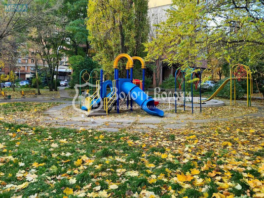 Продаж 3 кімнатної квартири (97,3/58/10,3), 15 пов. 18 пов. будинку, <a class="location-link" href="/kiev/" title="Недвижимость Київ">Київ</a>, <a class="location-link" href="/kiev/pecherskij/" title="Недвижимость Печерський район">Печерський р-н</a>, Старонаводницька вул., 6а (изображение 13)