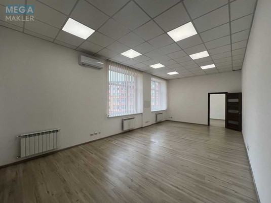 Оренда комерційної нерухомості, 58,80&nbsp;кв.м, под офис, <a class="location-link" href="/kiev/" title="Недвижимость Київ">Київ</a>, <a class="location-link" href="/kiev/shevchenkovskij/" title="Недвижимость Шевченківський район">Шевченківський р-н</a>, Глубочицкая ул., 17 (изображение 2)