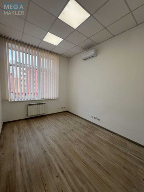 Оренда комерційної нерухомості, 58,80&nbsp;кв.м, под офис, <a class="location-link" href="/kiev/" title="Недвижимость Київ">Київ</a>, <a class="location-link" href="/kiev/shevchenkovskij/" title="Недвижимость Шевченківський район">Шевченківський р-н</a>, Глубочицкая ул., 17 (изображение 8)