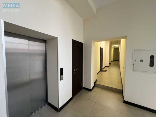 Оренда комерційної нерухомості, 58,80&nbsp;кв.м, под офис, <a class="location-link" href="/kiev/" title="Недвижимость Київ">Київ</a>, <a class="location-link" href="/kiev/shevchenkovskij/" title="Недвижимость Шевченківський район">Шевченківський р-н</a>, Глубочицкая ул., 17 (изображение 10)