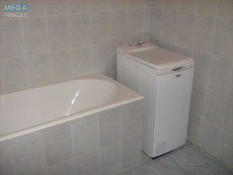 Оренда 2 кімнатної квартири, <a class="location-link" href="/kiev/" title="Недвижимость Київ">Київ</a>, <a class="location-link" href="/kiev/darnickij/" title="Недвижимость Дарницький район">Дарницький р-н</a>, Срибнокильская ул., 24 (изображение 14)