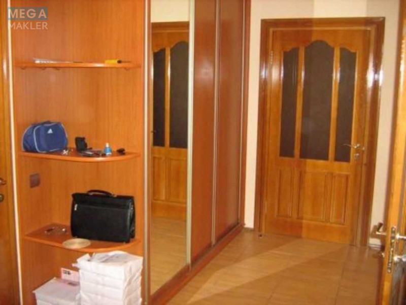 Оренда 2 кімнатної квартири, <a class="location-link" href="/kiev/" title="Недвижимость Київ">Київ</a>, <a class="location-link" href="/kiev/darnickij/" title="Недвижимость Дарницький район">Дарницький р-н</a>, Срибнокильская ул., 24 (изображение 16)