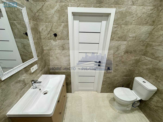 Оренда дома, <a class="location-link" href="/kiev/" title="Недвижимость Київ">Київ</a>, <a class="location-link" href="/kiev/darnickij/" title="Недвижимость Дарницький район">Дарницький р-н</a>, 62-я Садовая ул., 30 (изображение 6)