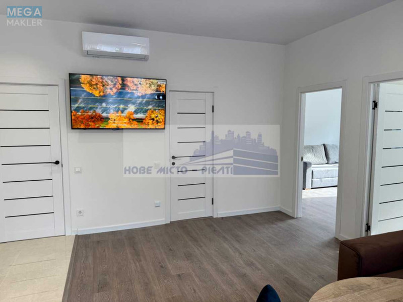 Оренда дома, <a class="location-link" href="/kiev/" title="Недвижимость Київ">Київ</a>, <a class="location-link" href="/kiev/darnickij/" title="Недвижимость Дарницький район">Дарницький р-н</a>, 62-я Садовая ул., 30 (изображение 9)