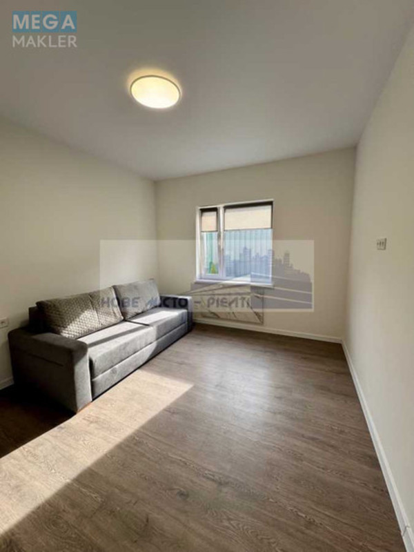 Оренда дома, <a class="location-link" href="/kiev/" title="Недвижимость Київ">Київ</a>, <a class="location-link" href="/kiev/darnickij/" title="Недвижимость Дарницький район">Дарницький р-н</a>, 62-я Садовая ул., 30 (изображение 13)