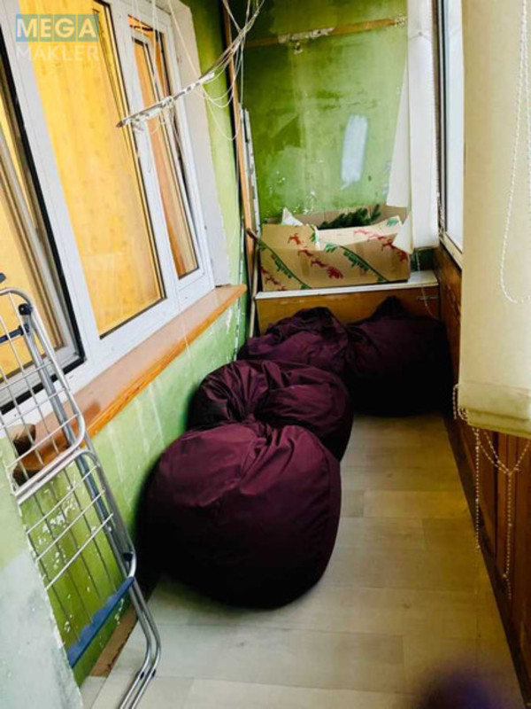 Оренда 2 кімнатної квартири, <a class="location-link" href="/kiev/" title="Недвижимость Київ">Київ</a>, <a class="location-link" href="/kiev/podolskij/" title="Недвижимость Подільський район">Подільський р-н</a>, Георгия Гонгадзе просп., 18г (изображение 12)