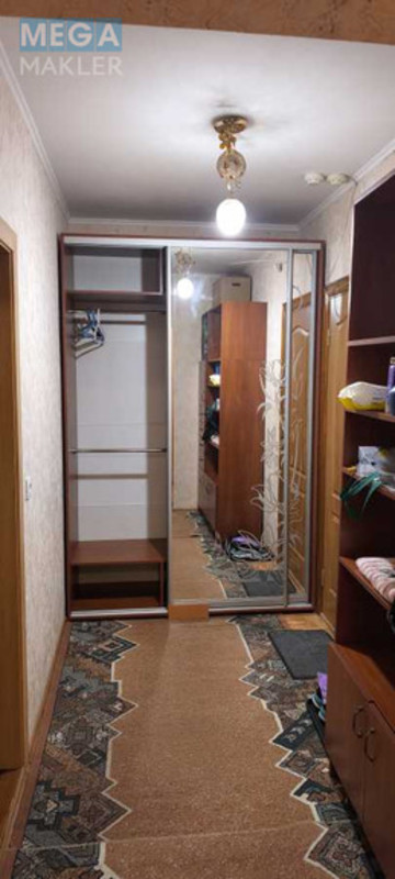 Оренда 1 кімнатної квартири, <a class="location-link" href="/kiev/" title="Недвижимость Київ">Київ</a>, <a class="location-link" href="/kiev/svyatoshinskij/" title="Недвижимость Святошинський район">Святошинський р-н</a>, Олевская ул., 7 (изображение 6)