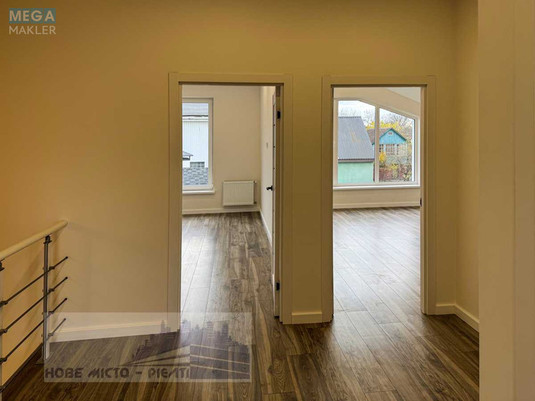 Продаж дома, 2&nbsp;поверху, 165&nbsp;кв.м, 5&nbsp;кімнат, ділянка 5&nbsp;соток, <a class="location-link" href="/kiev/" title="Недвижимость Київ">Київ</a>, <a class="location-link" href="/kiev/darnickij/" title="Недвижимость Дарницький район">Дарницький р-н</a>, 162-я Садовая ул. (изображение 7)