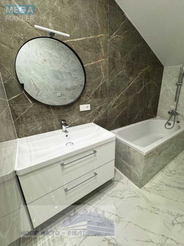 Продаж дома, 2&nbsp;поверху, 165&nbsp;кв.м, 5&nbsp;кімнат, ділянка 5&nbsp;соток, <a class="location-link" href="/kiev/" title="Недвижимость Київ">Київ</a>, <a class="location-link" href="/kiev/darnickij/" title="Недвижимость Дарницький район">Дарницький р-н</a>, 162-я Садовая ул. (изображение 11)