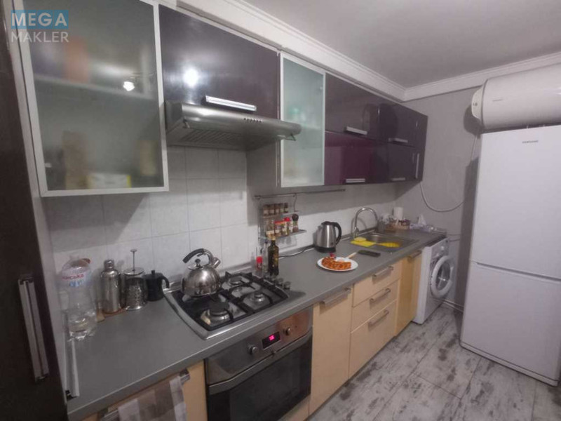 Оренда 1 кімнатної квартири, <a class="location-link" href="/kiev/" title="Недвижимость Київ">Київ</a>, <a class="location-link" href="/kiev/dneprovskij/" title="Недвижимость Дніпровський район">Дніпровський р-н</a>, Івана Микитенка вул., 9 (изображение 2)