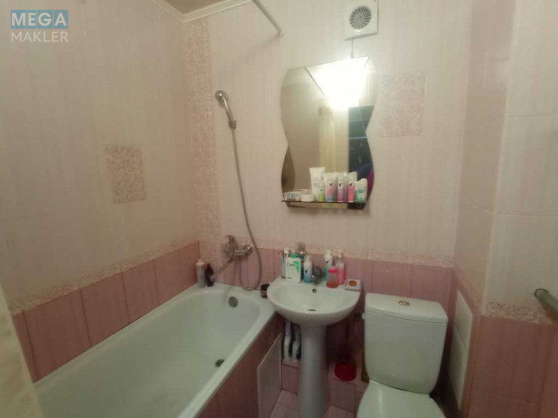 Оренда 1 кімнатної квартири, <a class="location-link" href="/kiev/" title="Недвижимость Київ">Київ</a>, <a class="location-link" href="/kiev/dneprovskij/" title="Недвижимость Дніпровський район">Дніпровський р-н</a>, Івана Микитенка вул., 9 (изображение 11)