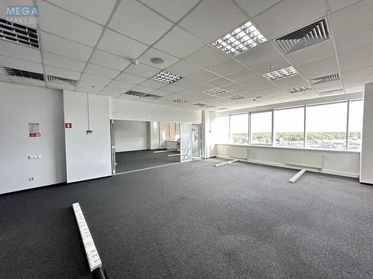 Оренда комерційної нерухомості, 400&nbsp;кв.м, под офис, <a class="location-link" href="/kiev/" title="Недвижимость Київ">Київ</a>, <a class="location-link" href="/kiev/goloseevskij/" title="Недвижимость Голосіївський район">Голосіївський р-н</a>, Столичное шоссе, 103 (изображение 6)