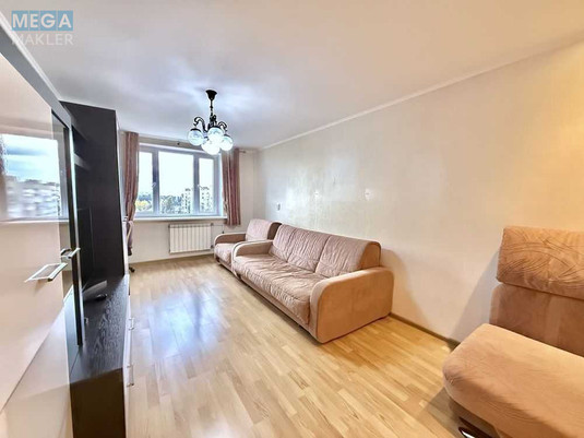 Продаж 1 кімнатної квартири (46,5/18/12,4), 8 пов. 12 пов. будинку, <a class="location-link" href="/kiev/" title="Недвижимость Київ">Київ</a>, <a class="location-link" href="/kiev/darnickij/" title="Недвижимость Дарницький район">Дарницький р-н</a>, Бориспольская ул., 12б (изображение 3)