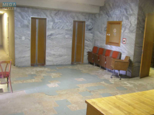 Продаж окремої будівлі/побудови, 3&nbsp;123,70&nbsp;кв.м, <a class="location-link" href="/kharkov/" title="Недвижимость Харків">Харків</a>, <a class="location-link" href="/kharkov/chervonozavodskij/" title="Недвижимость Основ'янський (Червонозаводський) район">Основ'янський (Червонозаводський) р-н</a>, Тарасенка Г., 126/1 (изображение 5)