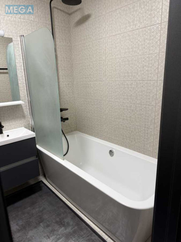 Оренда 1 кімнатної квартири, <a class="location-link" href="/kiev/" title="Недвижимость Київ">Київ</a>, <a class="location-link" href="/kiev/pecherskij/" title="Недвижимость Печерський район">Печерський р-н</a>, Михаила Бойчука ул., 41б (изображение 11)