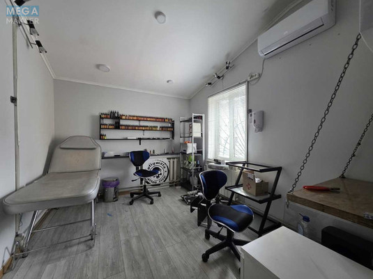 Продаж комерційної нерухомості, 45&nbsp;кв.м, под офис, <a class="location-link" href="/kiev/" title="Недвижимость Київ">Київ</a>, <a class="location-link" href="/kiev/podolskij/" title="Недвижимость Подільський район">Подільський р-н</a>, Петра Сагайдачного ул., 35 (изображение 3)