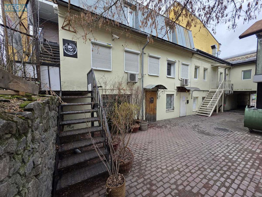 Продаж комерційної нерухомості, 45&nbsp;кв.м, под офис, <a class="location-link" href="/kiev/" title="Недвижимость Київ">Київ</a>, <a class="location-link" href="/kiev/podolskij/" title="Недвижимость Подільський район">Подільський р-н</a>, Петра Сагайдачного ул., 35 (изображение 5)