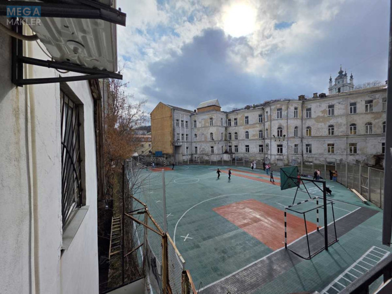 Продаж комерційної нерухомості, 45&nbsp;кв.м, под офис, <a class="location-link" href="/kiev/" title="Недвижимость Київ">Київ</a>, <a class="location-link" href="/kiev/podolskij/" title="Недвижимость Подільський район">Подільський р-н</a>, Петра Сагайдачного ул., 35 (изображение 6)