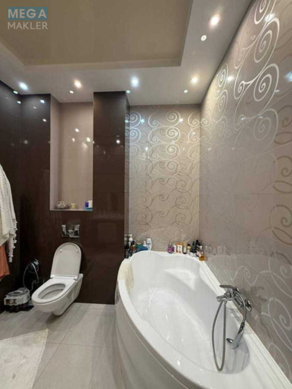 Продаж 2 кімнатної квартири (80/45/27), 4 пов. 27 пов. будинку, <a class="location-link" href="/kiev/" title="Недвижимость Київ">Київ</a>, <a class="location-link" href="/kiev/solomenskij/" title="Недвижимость Солом'янський район">Солом'янський р-н</a>, Солом`янська вул., 15а (изображение 12)