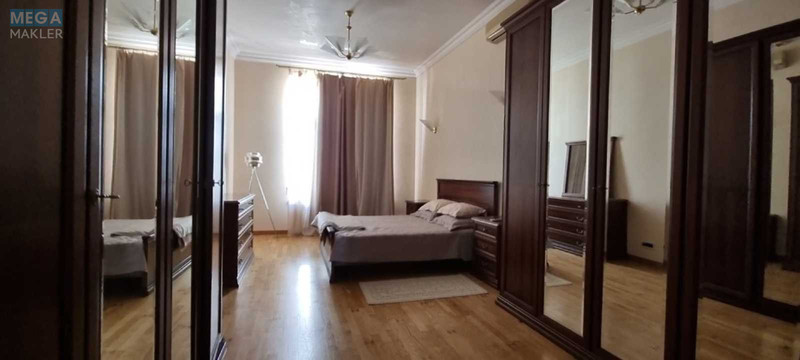 Оренда 2 кімнатної квартири, <a class="location-link" href="/kiev/" title="Недвижимость Київ">Київ</a>, <a class="location-link" href="/kiev/podolskij/" title="Недвижимость Подільський район">Подільський р-н</a>, Андреевский спуск, 2б (изображение 4)