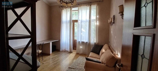 Оренда 2 кімнатної квартири, <a class="location-link" href="/kiev/" title="Недвижимость Київ">Київ</a>, <a class="location-link" href="/kiev/podolskij/" title="Недвижимость Подільський район">Подільський р-н</a>, Андреевский спуск, 2б (изображение 5)