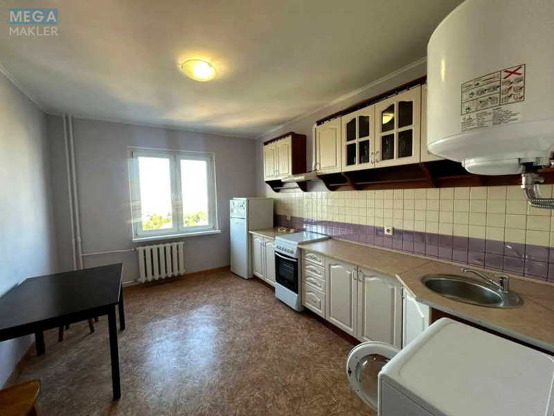 Оренда 2 кімнатної квартири, <a class="location-link" href="/kiev/" title="Недвижимость Київ">Київ</a>, <a class="location-link" href="/kiev/shevchenkovskij/" title="Недвижимость Шевченківський район">Шевченківський р-н</a>, Бакинська вул., 37Г (изображение 2)