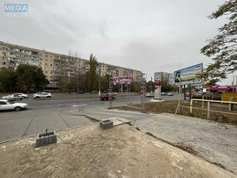 Оренда комерційної нерухомості, 300&nbsp;кв.м, под магазин, <a class="location-link" href="/odessa/" title="Недвижимость Одеса">Одеса</a>, <a class="location-link" href="/odessa/suvorovskij/" title="Недвижимость Суворовський район">Суворовський р-н</a>, Днепродорога, 139 (изображение 10)