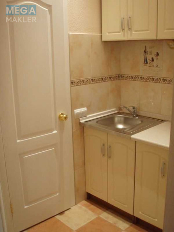 Оренда комерційної нерухомості, 30&nbsp;кв.м, под офис, <a class="location-link" href="/odessa/" title="Недвижимость Одеса">Одеса</a>, <a class="location-link" href="/odessa/primorskij/" title="Недвижимость Приморський район">Приморський р-н</a>, Прохоровская, 7 (изображение 8)