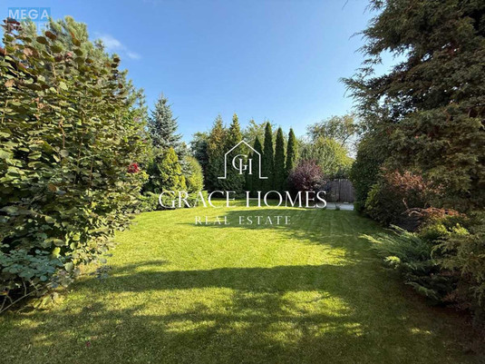 Продаж дома, 3&nbsp;поверху, 260&nbsp;кв.м, 6&nbsp;кімнат, ділянка 5&nbsp;соток, <a class="location-link" href="/kiev/" title="Недвижимость Київ">Київ</a>, <a class="location-link" href="/kiev/darnickij/" title="Недвижимость Дарницький район">Дарницький р-н</a>, 158-я Садовая ул., 52 (изображение 2)