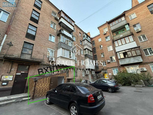 Продаж комерційної нерухомості, 139&nbsp;кв.м, под офис, <a class="location-link" href="/kiev/" title="Недвижимость Київ">Київ</a>, <a class="location-link" href="/kiev/podolskij/" title="Недвижимость Подільський район">Подільський р-н</a>, Константиновская ул., 63/12 (изображение 2)