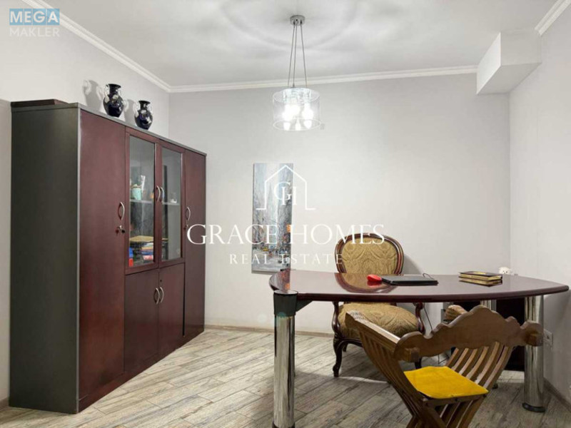 Продаж комерційної нерухомості, 139&nbsp;кв.м, под офис, <a class="location-link" href="/kiev/" title="Недвижимость Київ">Київ</a>, <a class="location-link" href="/kiev/podolskij/" title="Недвижимость Подільський район">Подільський р-н</a>, Константиновская ул., 63/12 (изображение 11)