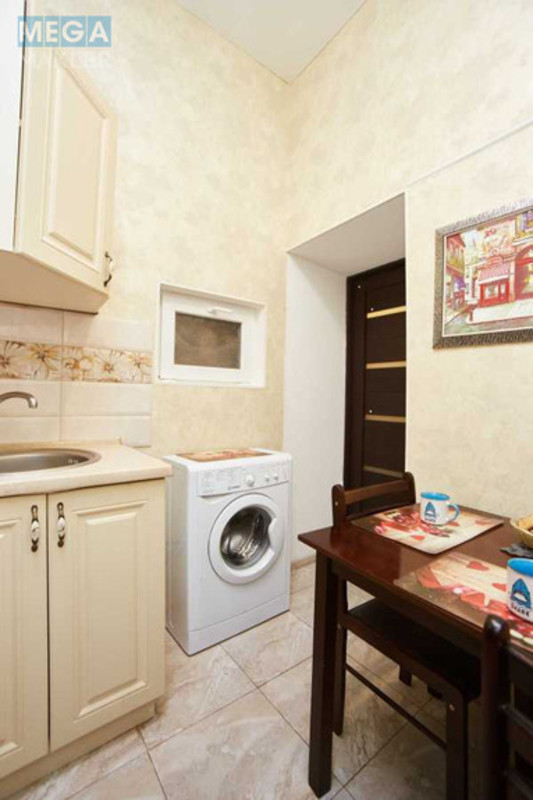 Оренда 1 кімнатної квартири, <a class="location-link" href="/odessa/" title="Недвижимость Одеса">Одеса</a>, <a class="location-link" href="/odessa/primorskij/" title="Недвижимость Приморський район">Приморський р-н</a>, Софиевская, 28 (изображение 8)