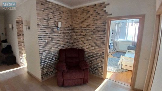 Оренда 3 кімнатної квартири, <a class="location-link" href="/kiev/" title="Недвижимость Київ">Київ</a>, <a class="location-link" href="/kiev/shevchenkovskij/" title="Недвижимость Шевченківський район">Шевченківський р-н</a>, Григорія Андрющенка вул., 6Г (изображение 6)