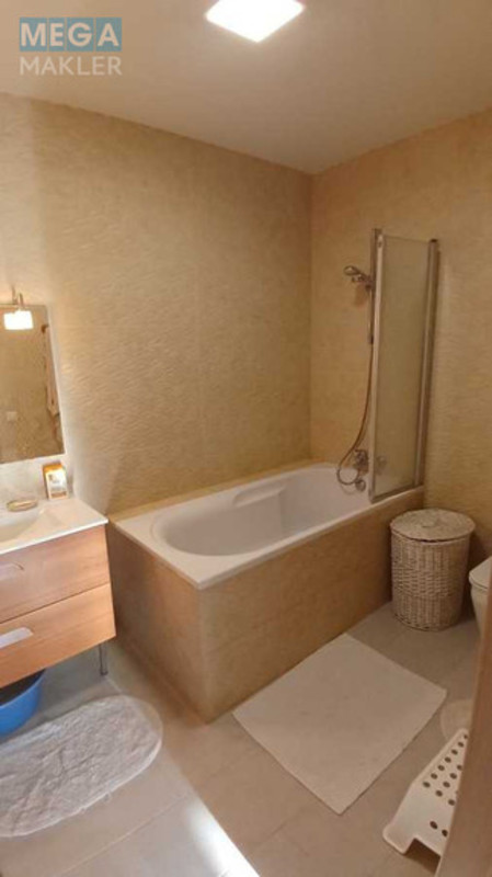 Оренда 3 кімнатної квартири, <a class="location-link" href="/kiev/" title="Недвижимость Київ">Київ</a>, <a class="location-link" href="/kiev/shevchenkovskij/" title="Недвижимость Шевченківський район">Шевченківський р-н</a>, Григорія Андрющенка вул., 6Г (изображение 7)